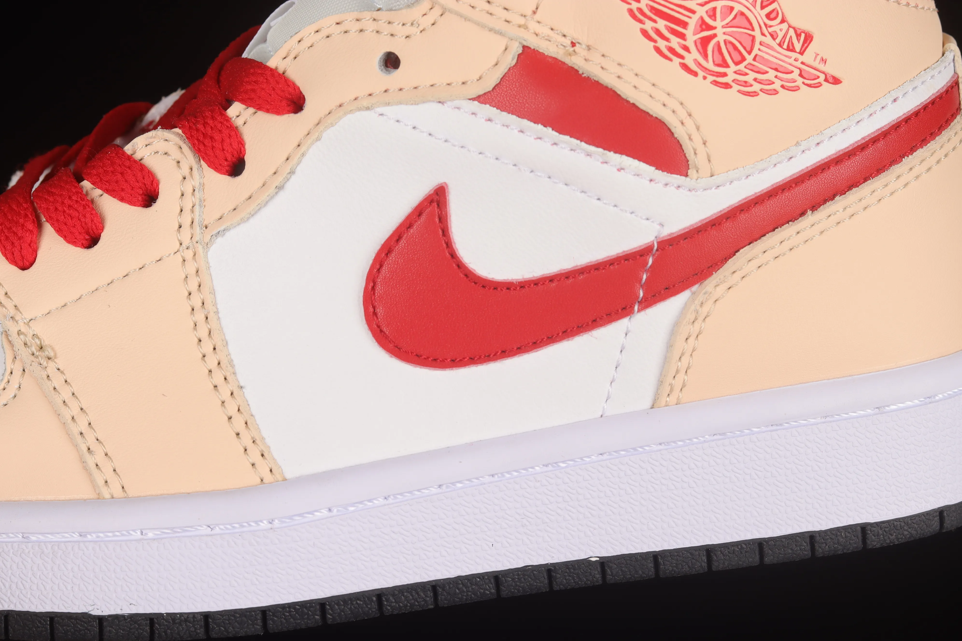 All categories Air Jordan Jordan series basketball shoes Air Jordan 1 Mid Air Jordan AJ1 Mid AJ1 Joe 1 white yellow red mid-top basketball shoes 554725-201